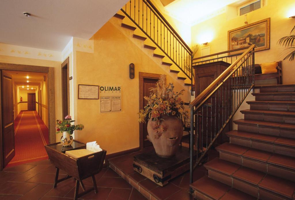 Hotel Bambolo Castagneto Carducci Bagian luar foto